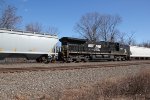 NS 4380 as a mid-train unit on 35A, MP116, Cove PA